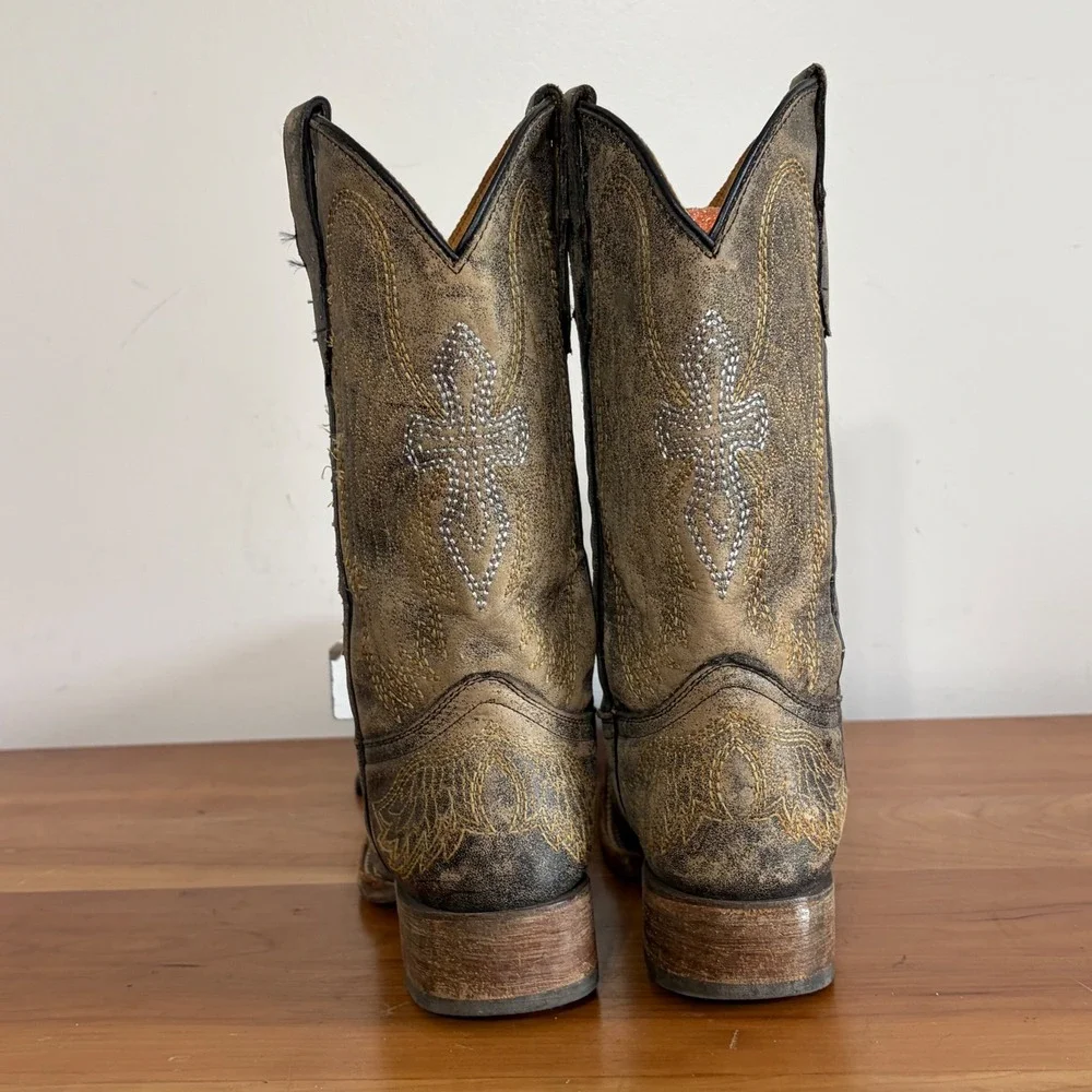Corral Teens Distressed Brown Leather Cross Wing Embroidered Boots T30 Size 3.5Y